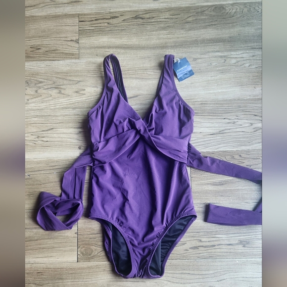Lands' End Other - NWT Beautiful Lands End Swimsuit Tummy Control Size 2,‎ NWT👙
